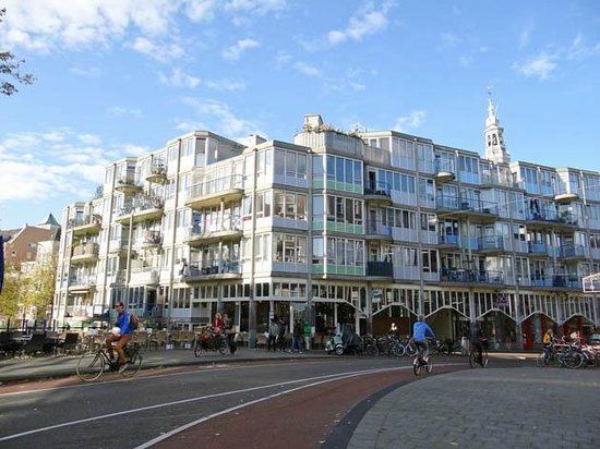 Hollandsche Schouwburg minnesmerke og museum